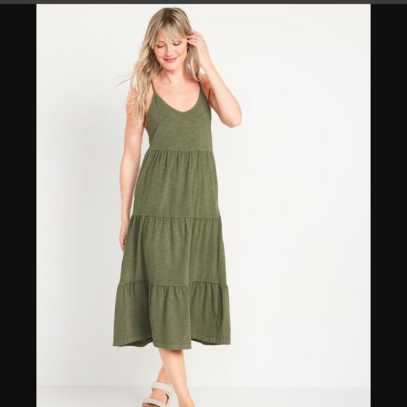 Old Navy Dresses & Skirts - Old Navy Women's size Large olive green tiered sundress cami pockets NWOT